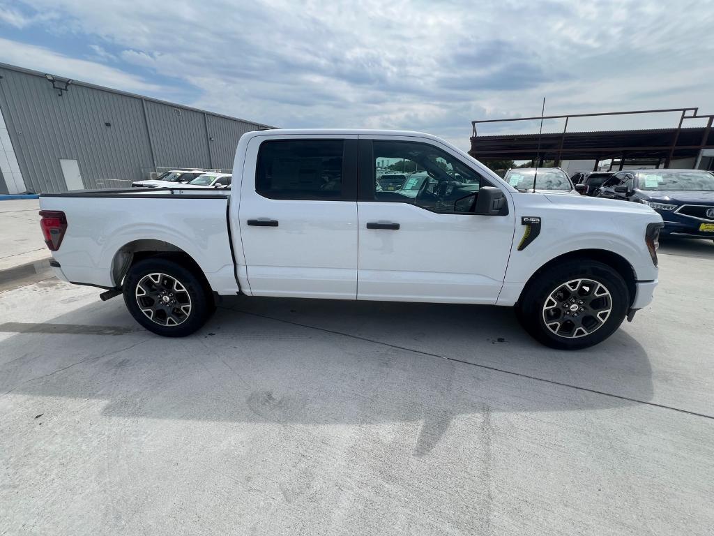 new 2025 Ford F-150 car, priced at $40,530