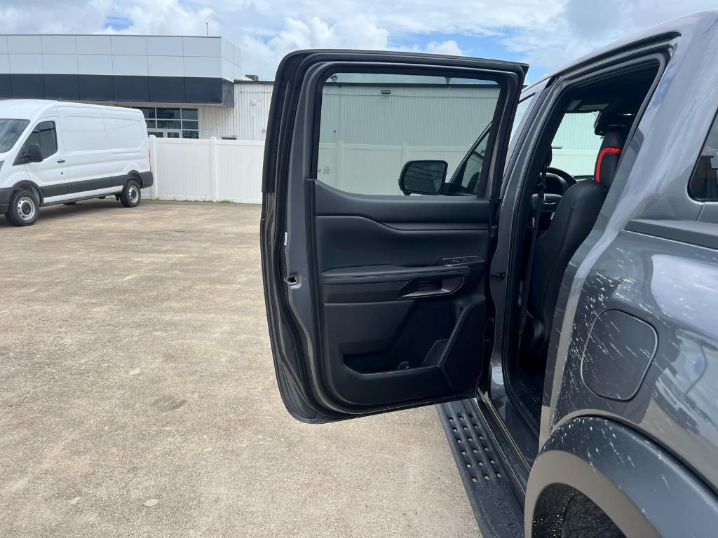 new 2025 Ford Ranger car