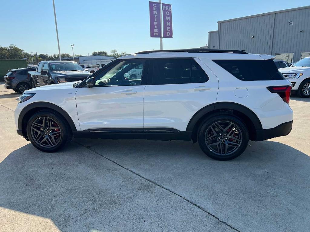 new 2025 Ford Explorer car, priced at $47,640