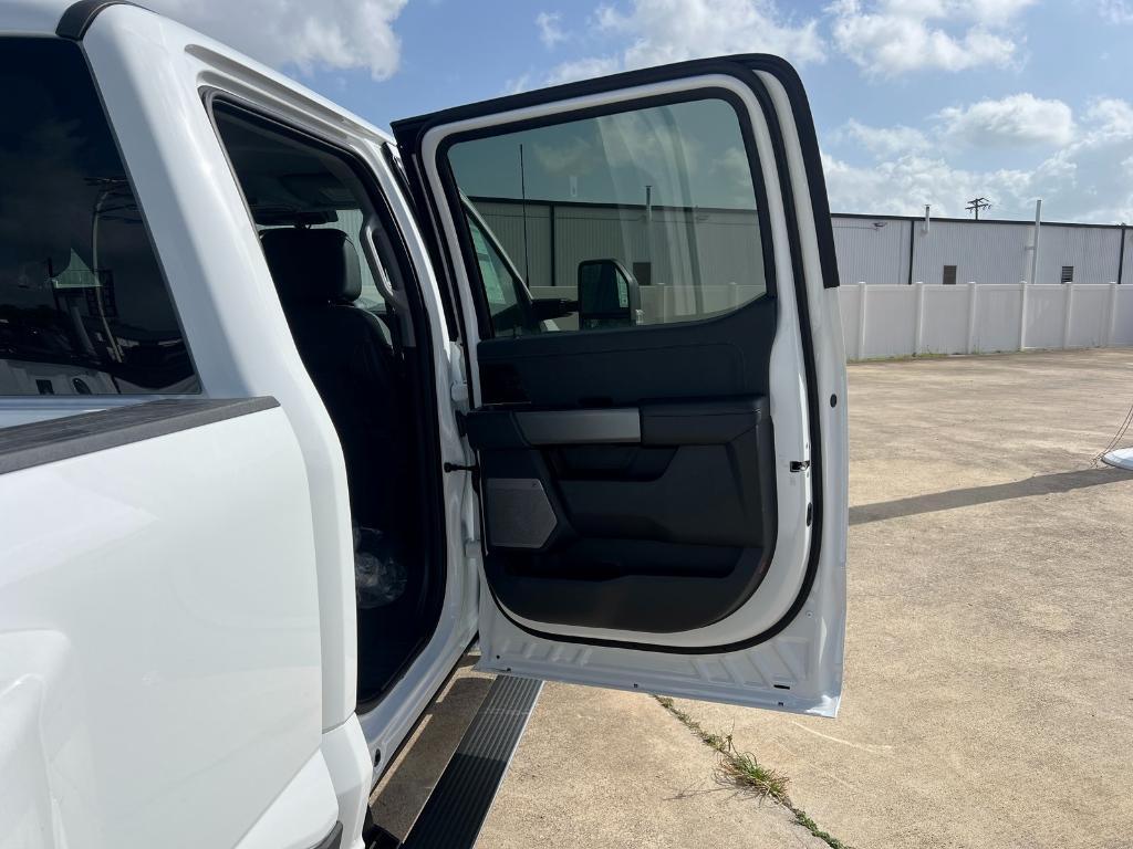 new 2025 Ford F-350 car, priced at $76,000