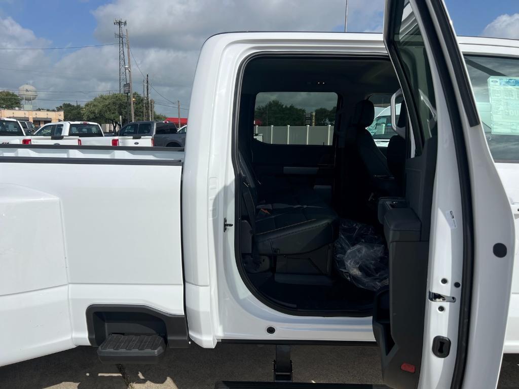 new 2025 Ford F-350 car, priced at $76,000
