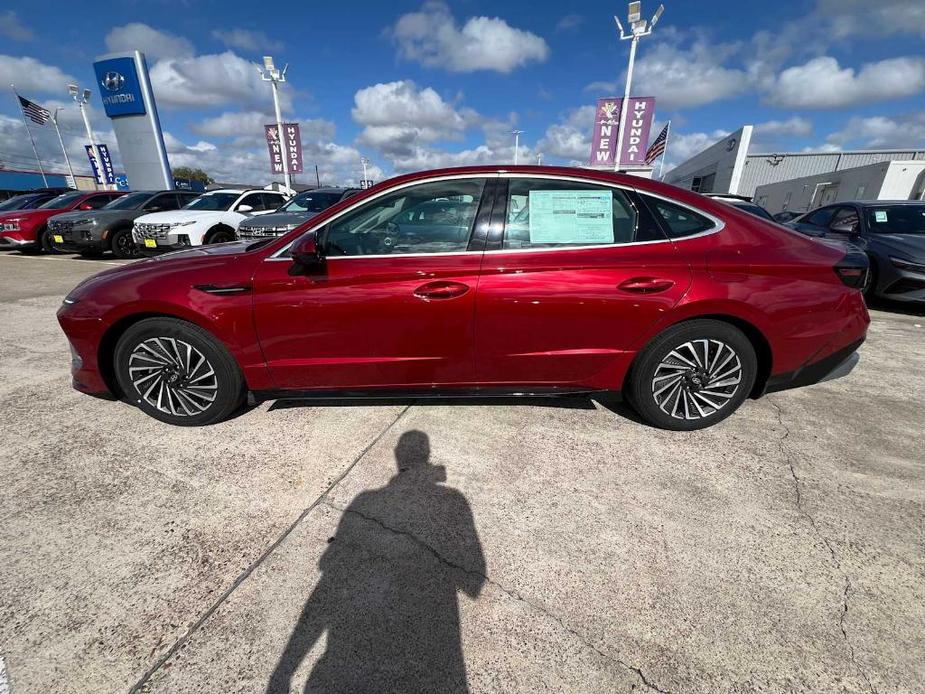 new 2024 Hyundai Sonata Hybrid car, priced at $37,334