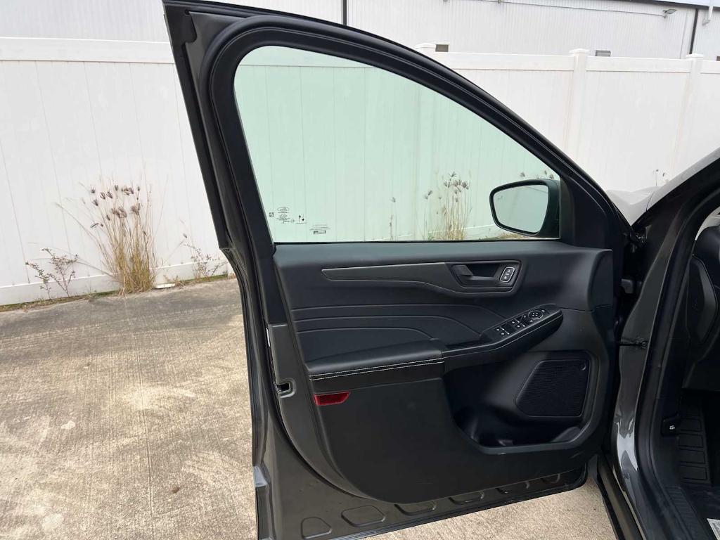 new 2025 Ford Escape car, priced at $27,480