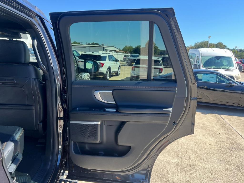 new 2025 Ford Expedition car, priced at $80,440