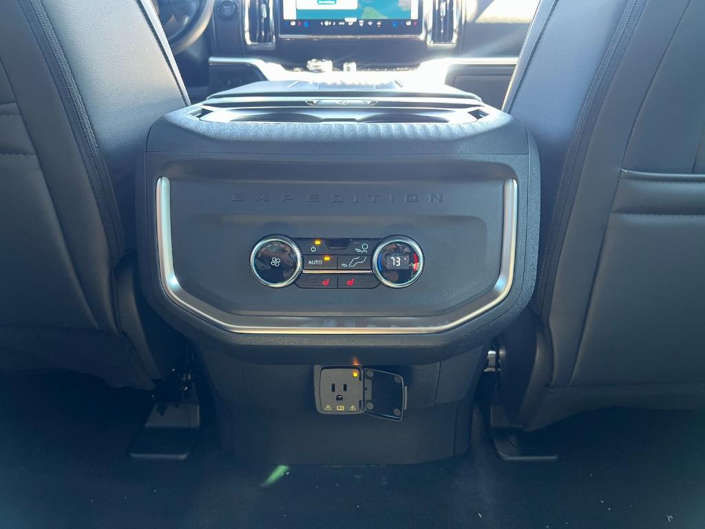 new 2025 Ford Expedition car, priced at $80,440