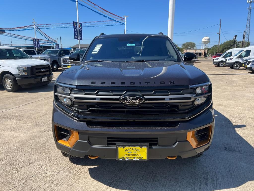 new 2025 Ford Expedition car, priced at $80,440