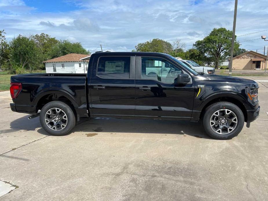 new 2024 Ford F-150 car, priced at $44,330