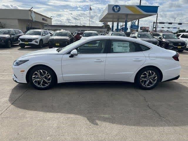 new 2023 Hyundai Sonata car, priced at $24,621