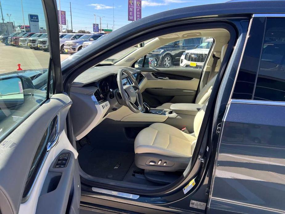 used 2020 Cadillac XT6 car, priced at $22,789