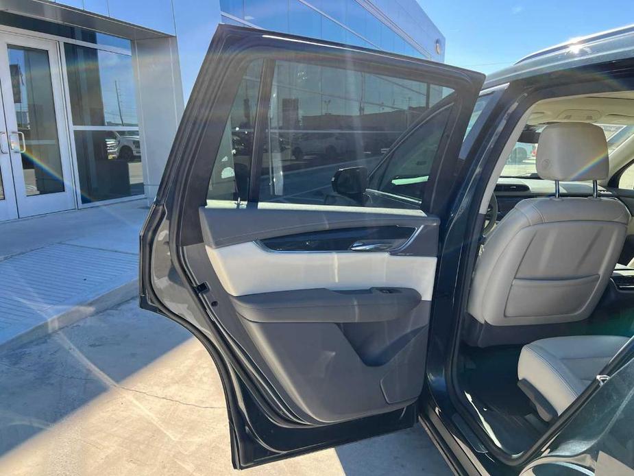 used 2020 Cadillac XT6 car, priced at $22,789