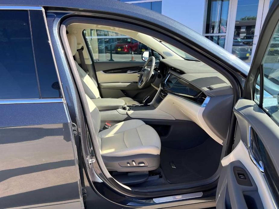 used 2020 Cadillac XT6 car, priced at $22,789