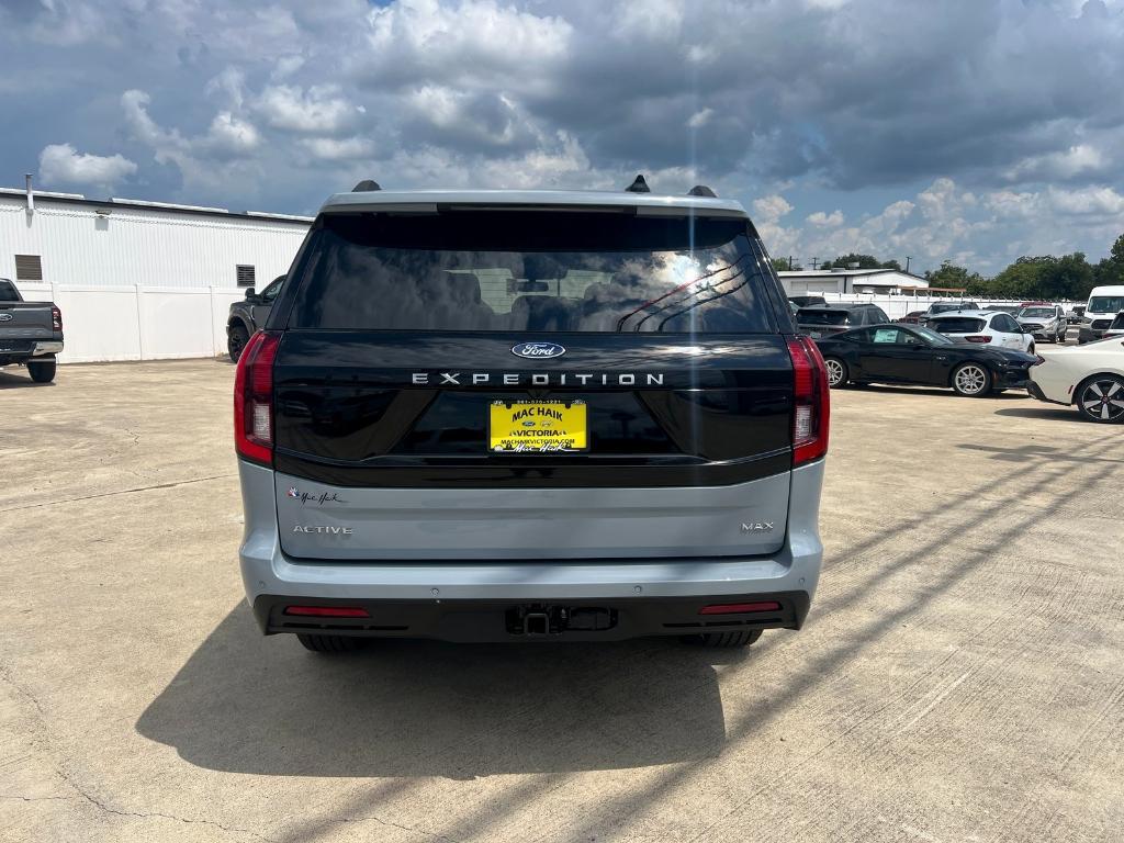 new 2025 Ford Expedition Max car, priced at $72,725