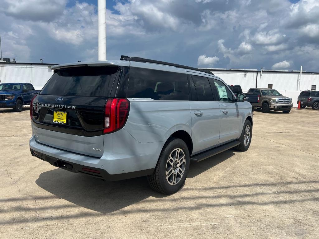 new 2025 Ford Expedition Max car, priced at $72,725