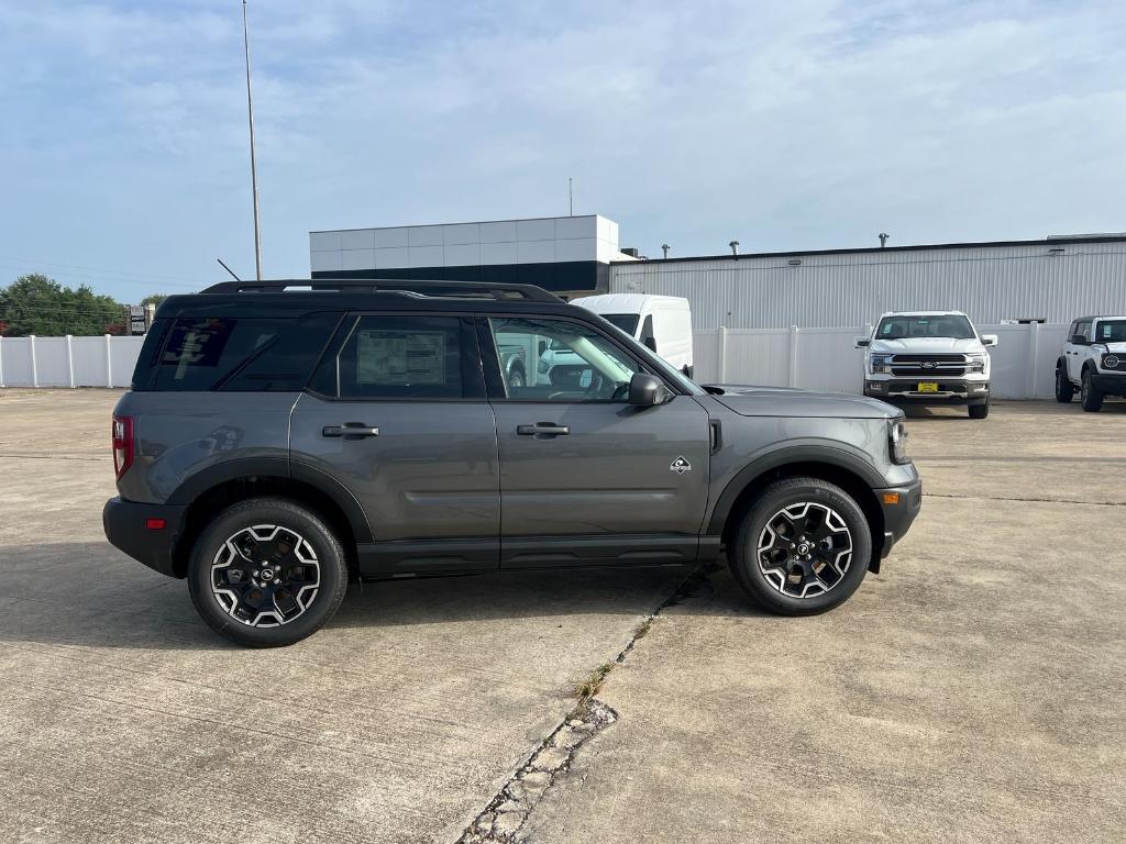 new 2025 Ford Bronco Sport car, priced at $34,090