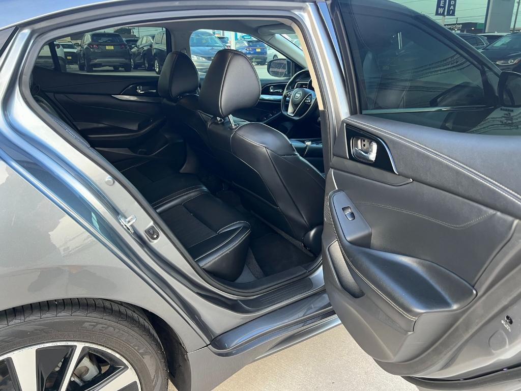 used 2021 Nissan Maxima car, priced at $21,749