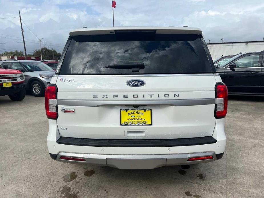 new 2024 Ford Expedition car, priced at $70,270