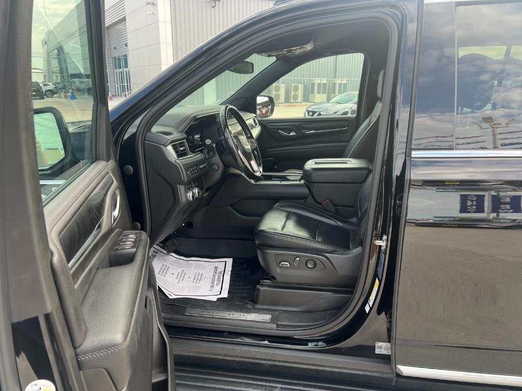 used 2022 GMC Yukon XL car, priced at $49,099