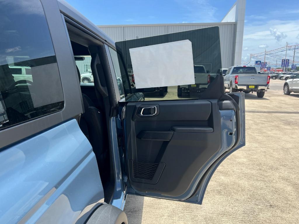 new 2025 Ford Bronco car, priced at $41,950