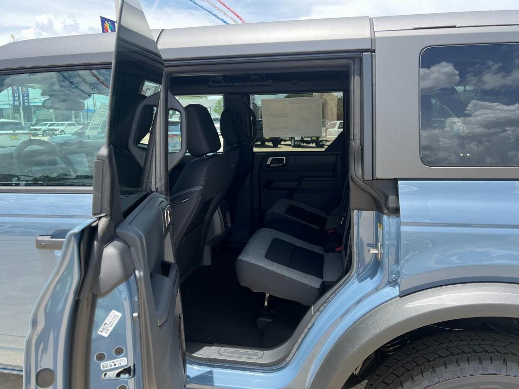 new 2025 Ford Bronco car, priced at $41,950