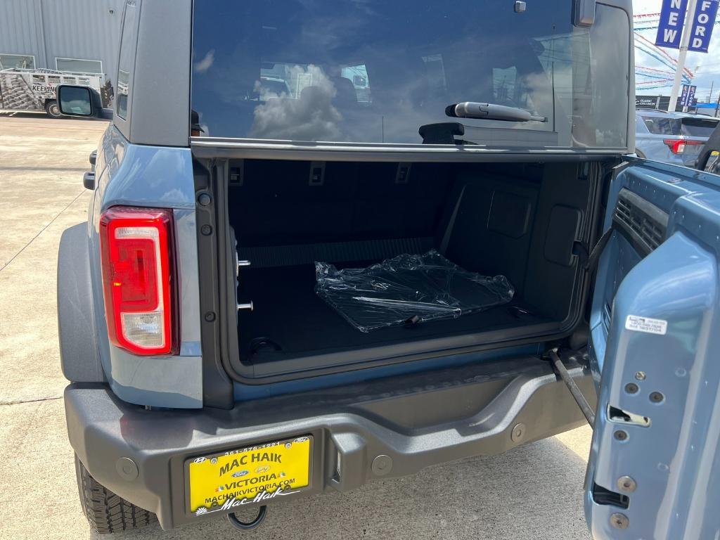 new 2025 Ford Bronco car, priced at $41,950