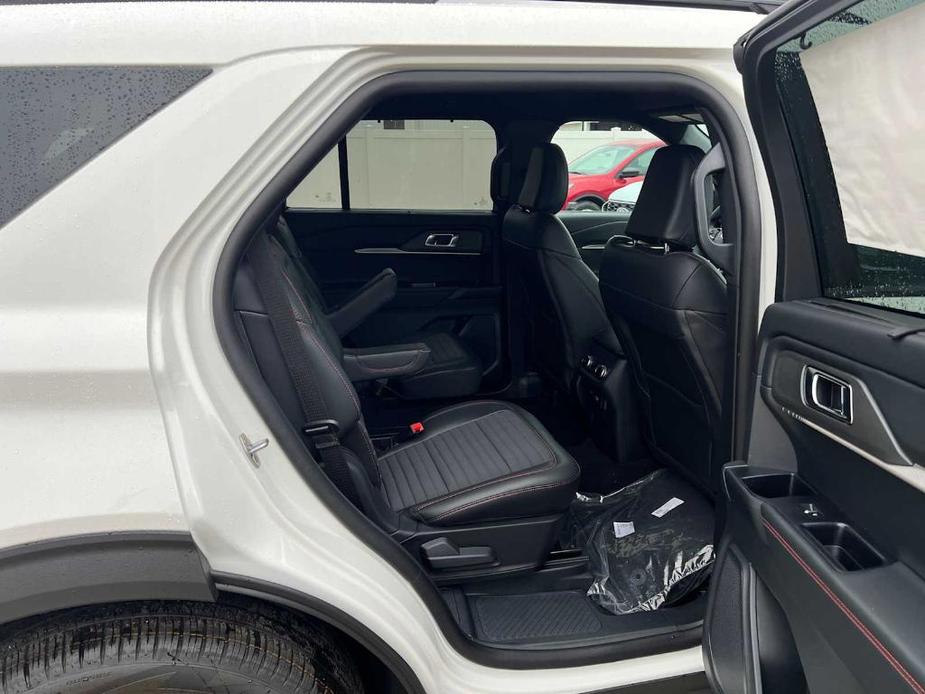 new 2025 Ford Explorer car, priced at $46,940