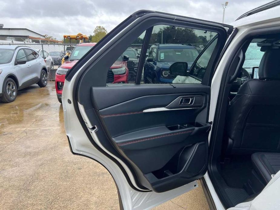 new 2025 Ford Explorer car, priced at $46,940