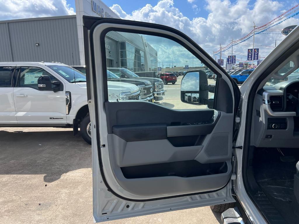 new 2026 Ford F-350 car, priced at $74,770