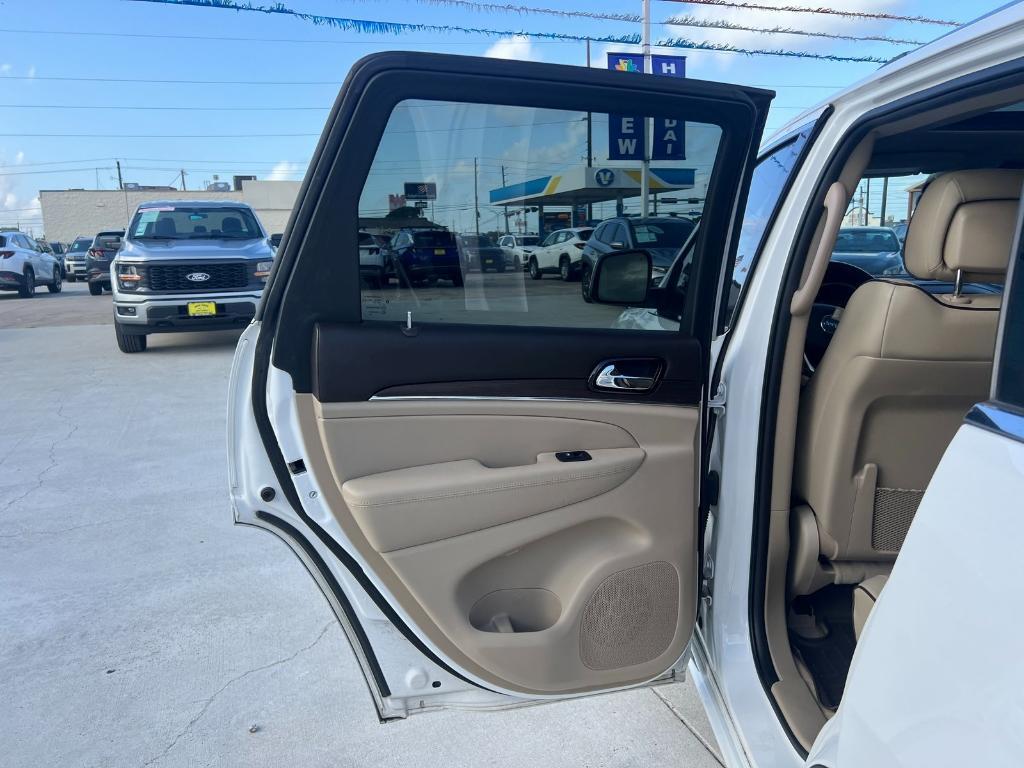 used 2020 Jeep Grand Cherokee car, priced at $24,254