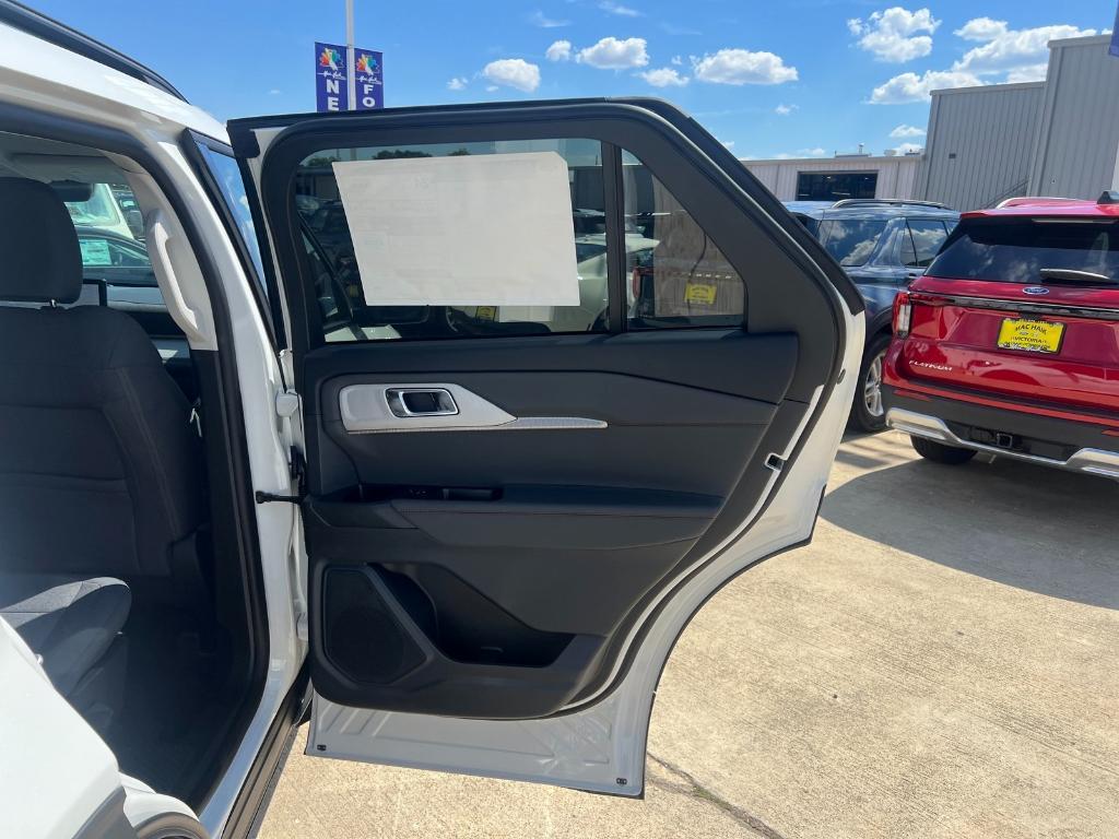 new 2025 Ford Explorer car, priced at $36,040