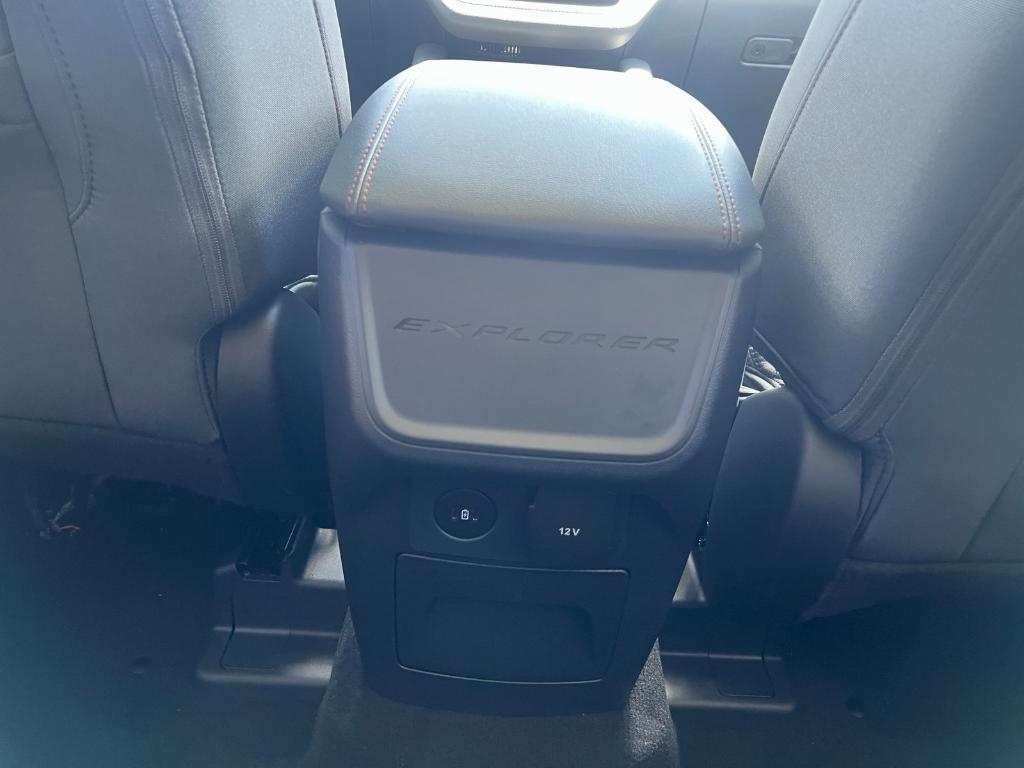 new 2025 Ford Explorer car, priced at $36,040