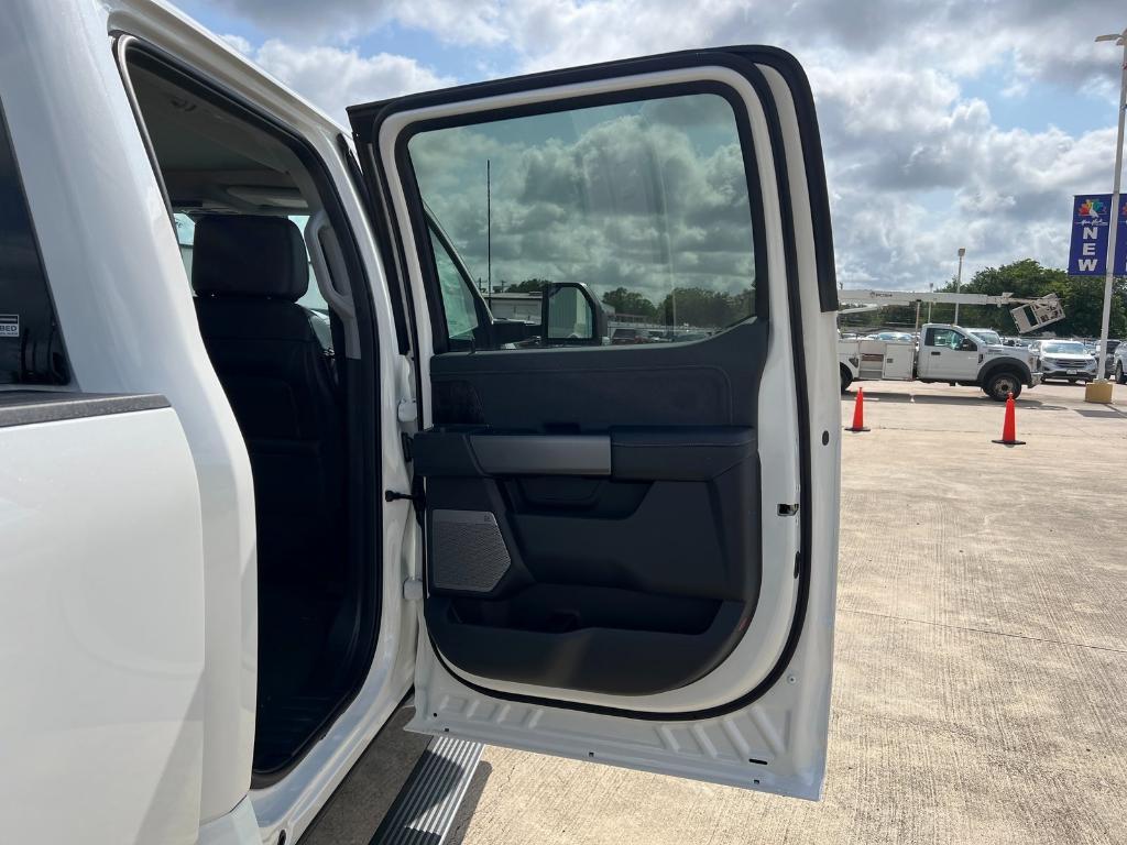 new 2025 Ford F-250 car, priced at $90,250