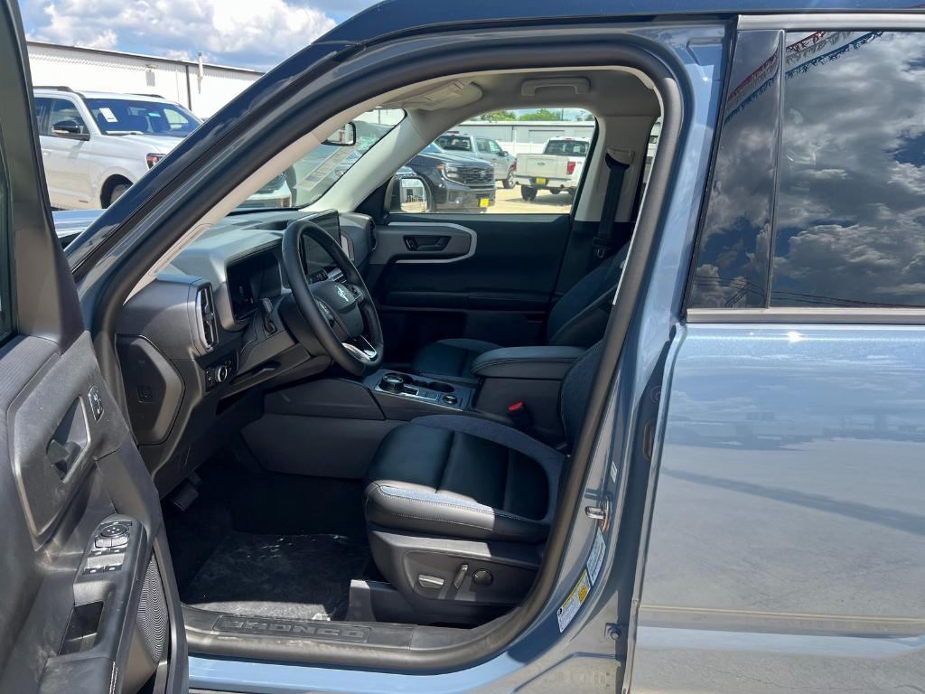 new 2025 Ford Bronco Sport car, priced at $36,980