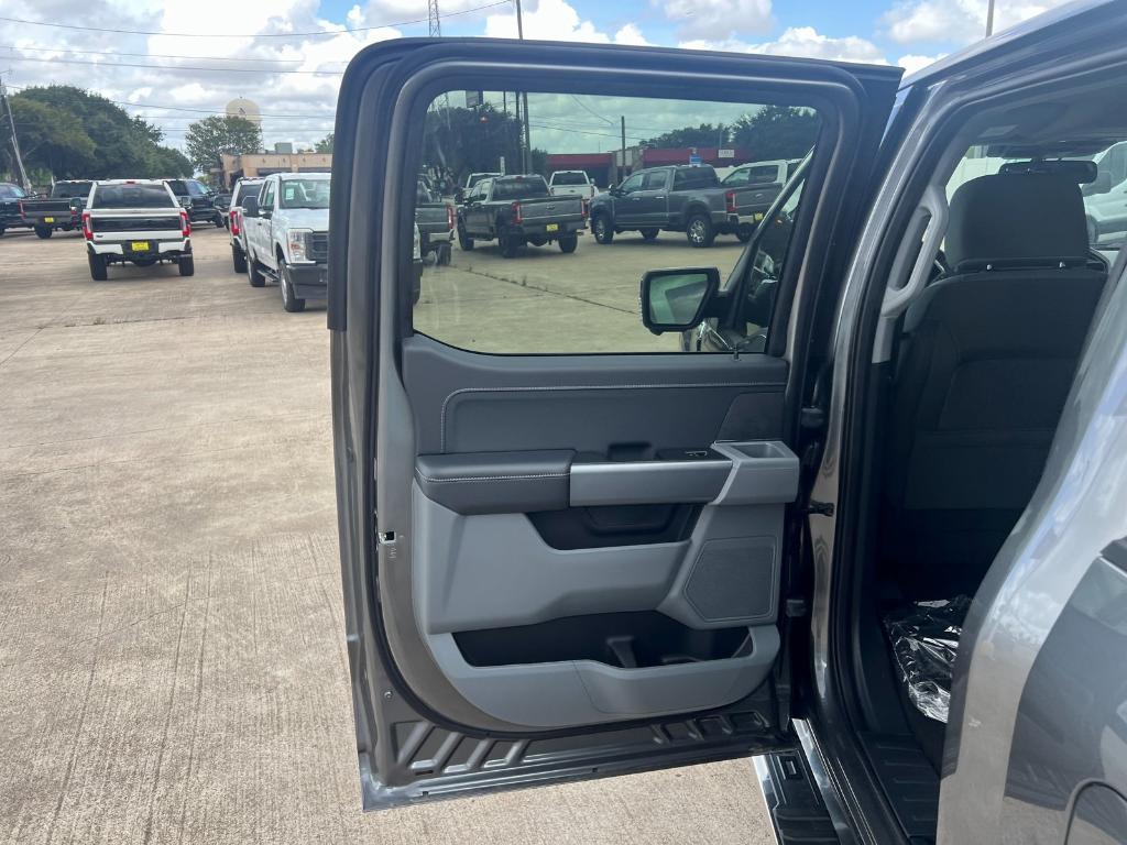 new 2025 Ford F-150 car, priced at $57,285