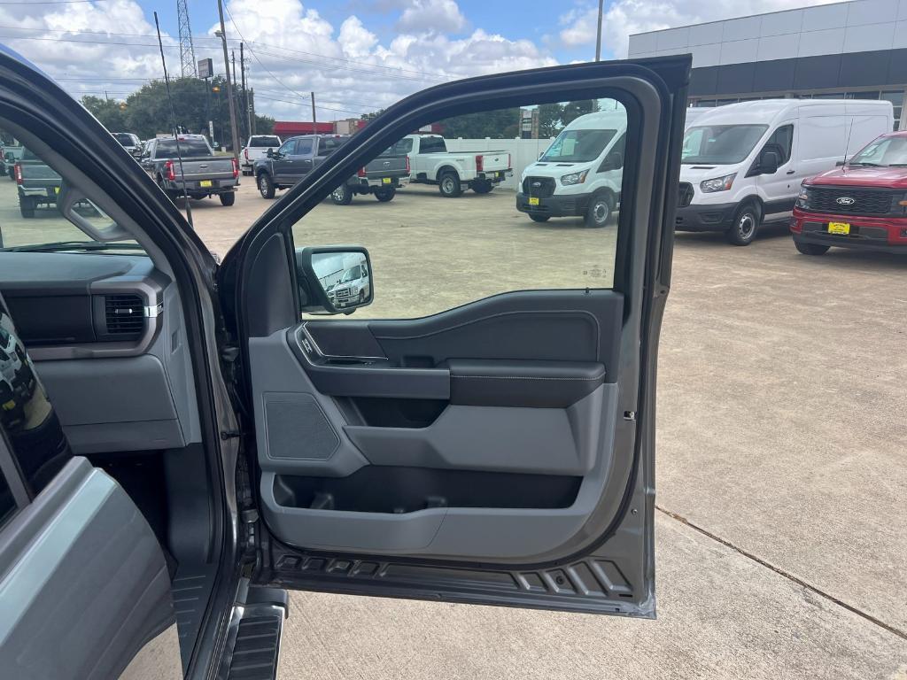 new 2025 Ford F-150 car, priced at $57,285