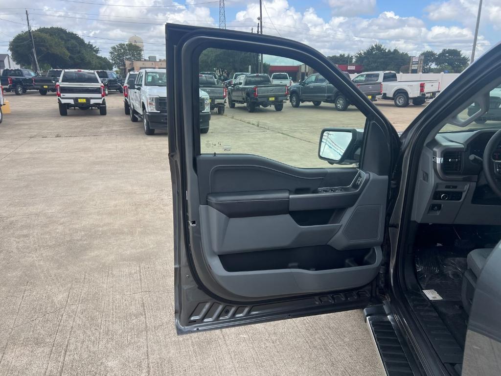 new 2025 Ford F-150 car, priced at $57,285