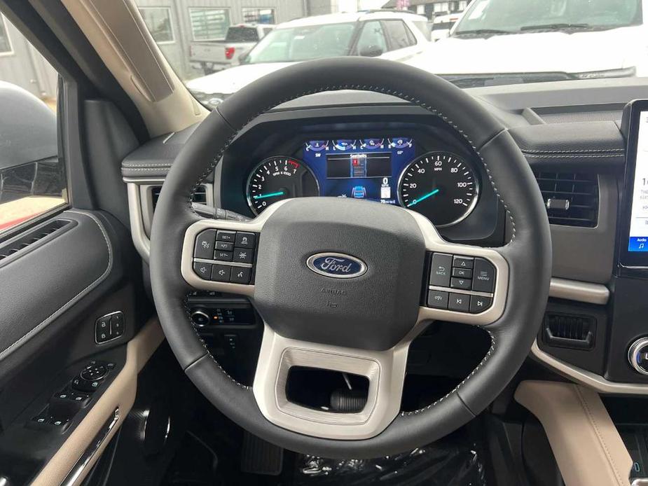 new 2024 Ford Expedition car, priced at $57,625