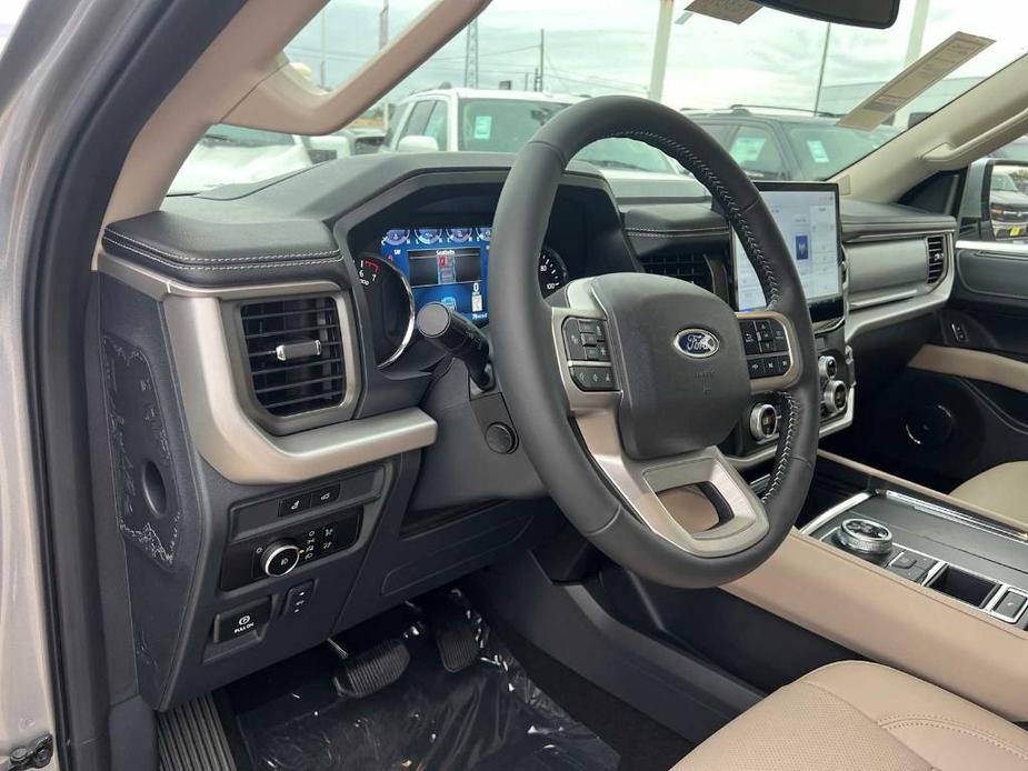 new 2024 Ford Expedition car, priced at $57,625