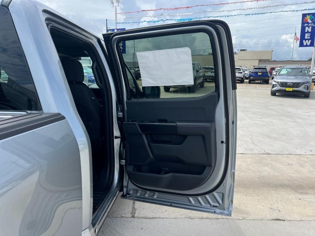 new 2025 Ford F-150 car, priced at $46,230