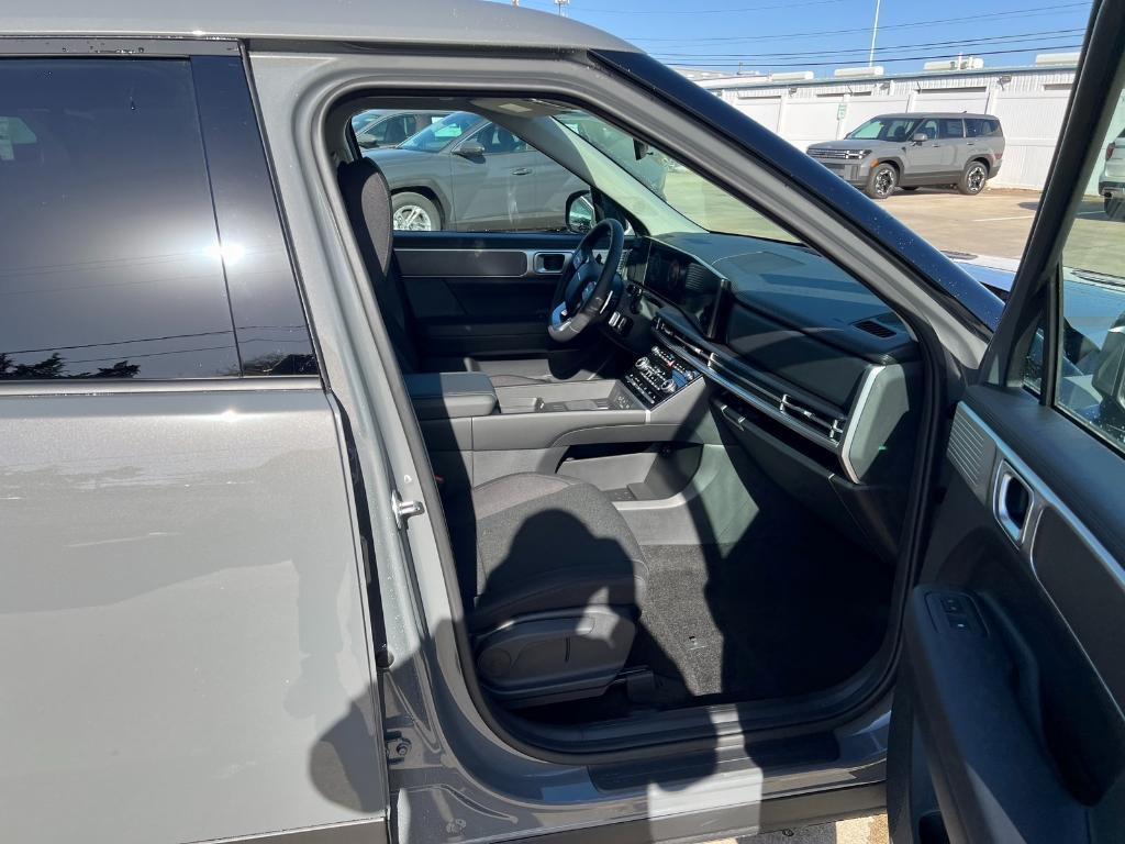new 2025 Hyundai Santa Fe car, priced at $33,658