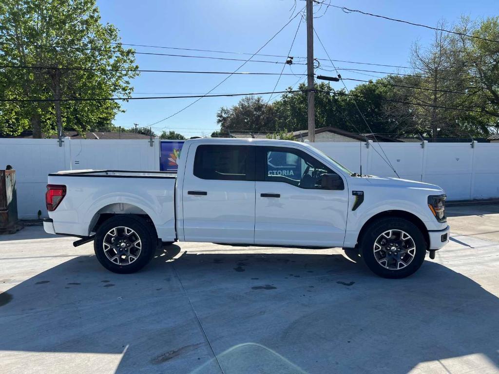 new 2024 Ford F-150 car, priced at $42,725