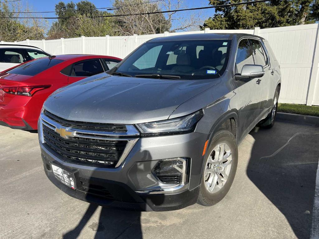 used 2023 Chevrolet Traverse car, priced at $24,987