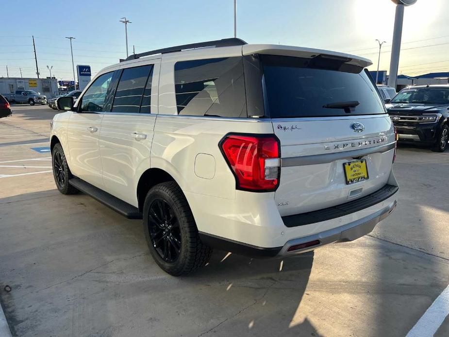 new 2024 Ford Expedition car, priced at $52,690