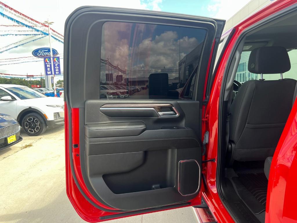 used 2024 Chevrolet Silverado 2500 car, priced at $51,891