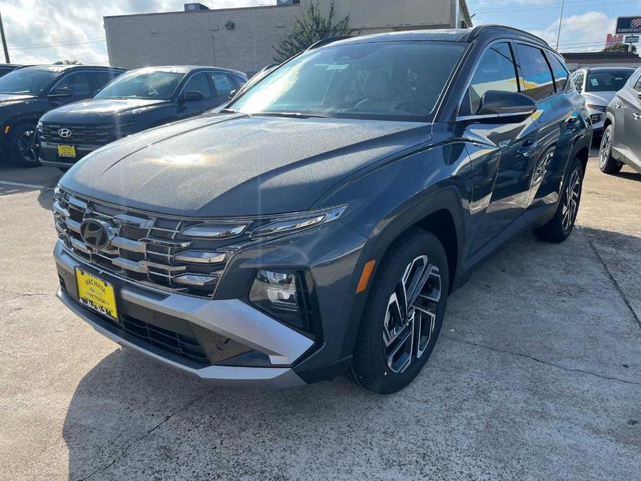 new 2025 Hyundai Tucson car, priced at $40,395