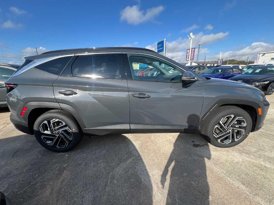 new 2025 Hyundai Tucson car, priced at $40,395