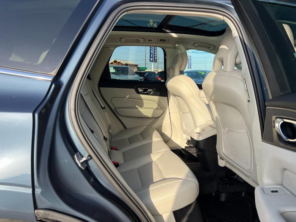 used 2018 Volvo XC60 car, priced at $17,987