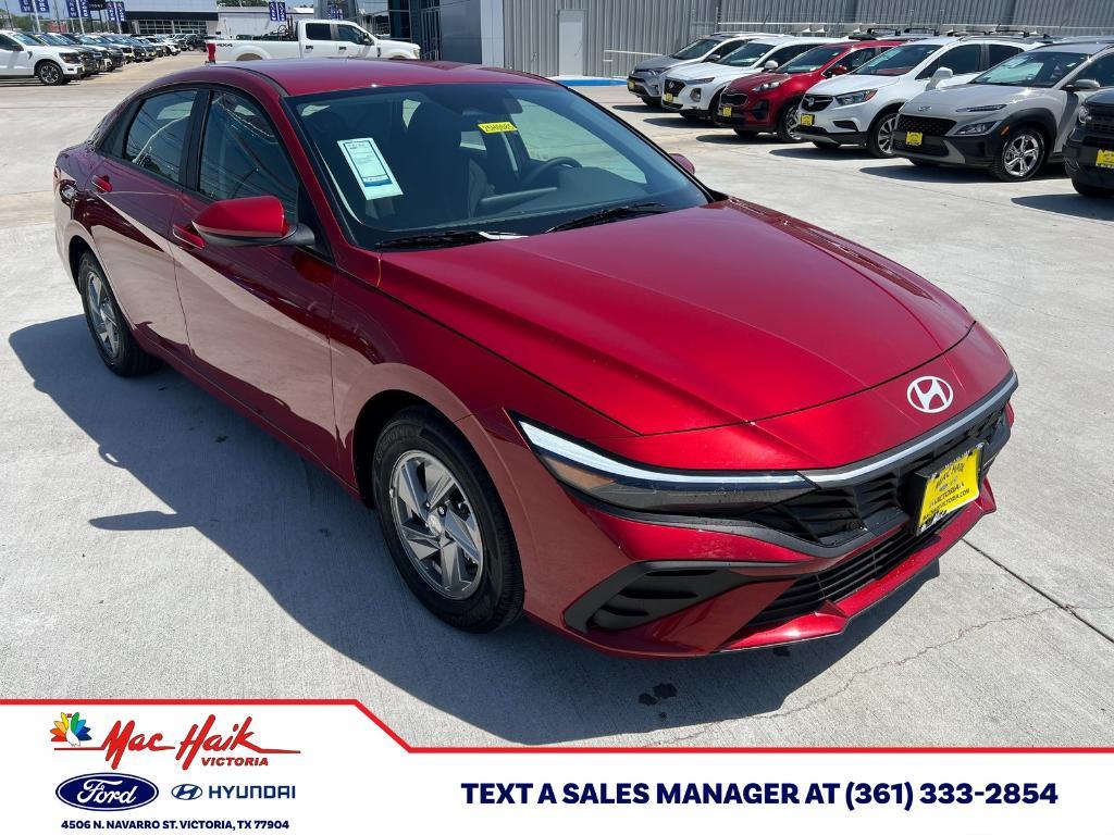 new 2025 Hyundai Elantra car, priced at $22,681