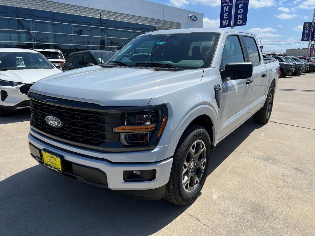 new 2025 Ford F-150 car, priced at $46,880