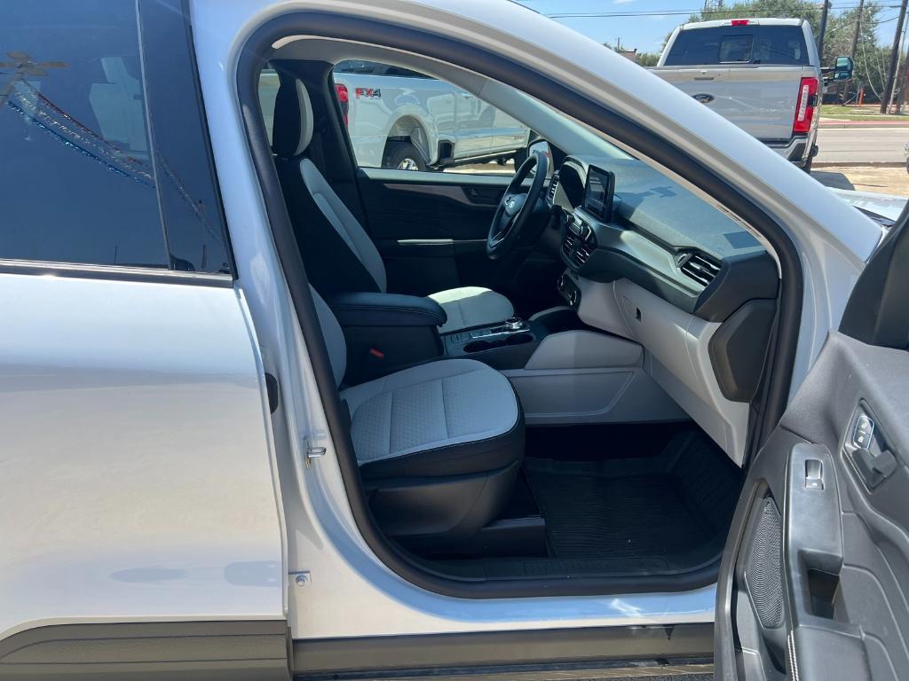 new 2025 Ford Escape car, priced at $23,305