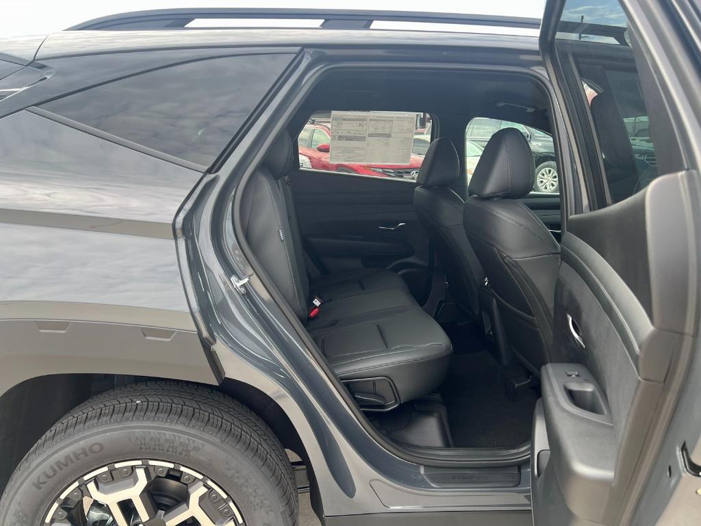 new 2025 Hyundai Tucson car, priced at $35,345